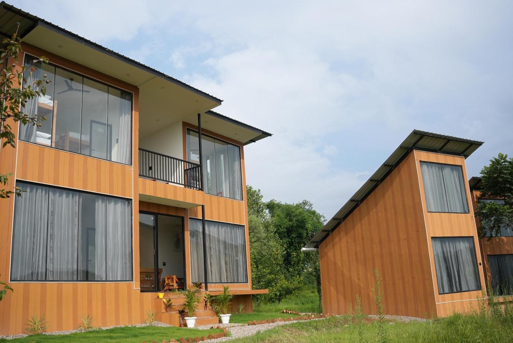 The Solace Bir Exterior photo